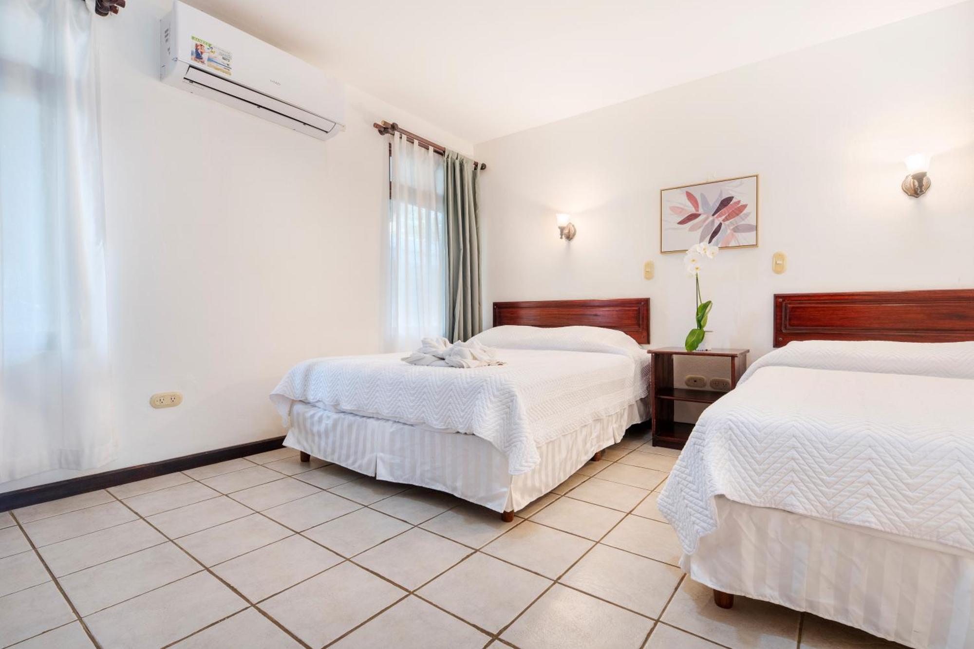 Hotel & Villas Tangeri Jaco Luaran gambar